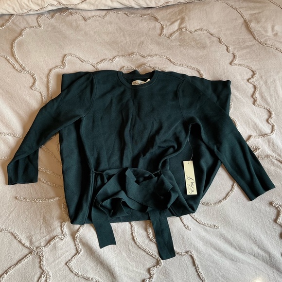 Belted dress NWT - Picture 4 of 6